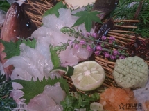 美食：石斑鱼刺身（雉羽太）