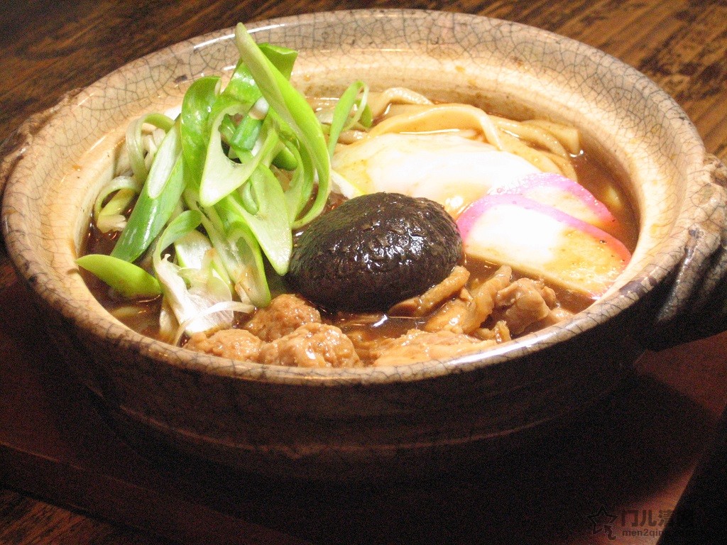 （名物）名古屋土鸡宽面味噌煮【名古屋コーチン味噌きしめん】